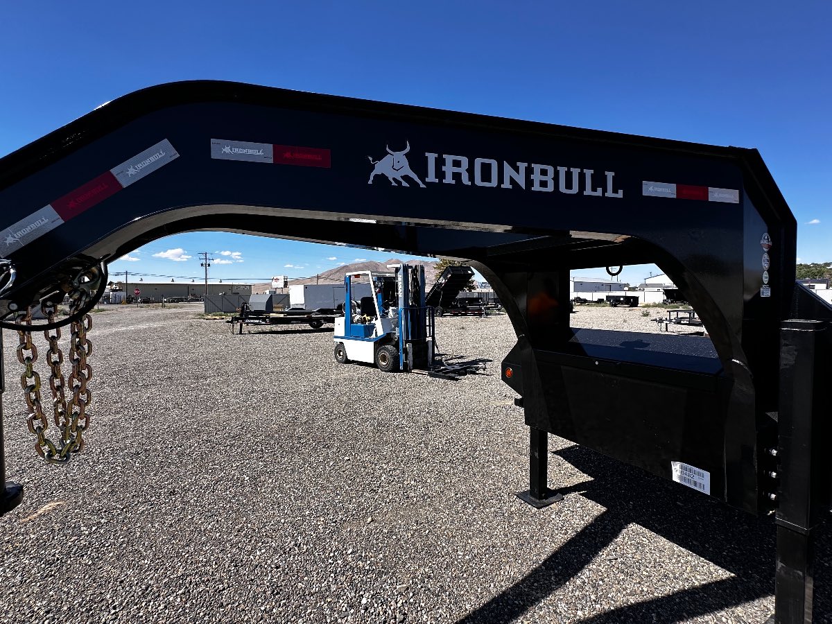2027 Iron Bull 28' HYDRAULIC DOVETAIL New equipment / flatbed trailer, 28'X102", 22,000 lb GVWR, for sale at The Trailer Store in Winnemucca, Nevada (I-80), stock #TTS-V1916482 — interior or cargo area