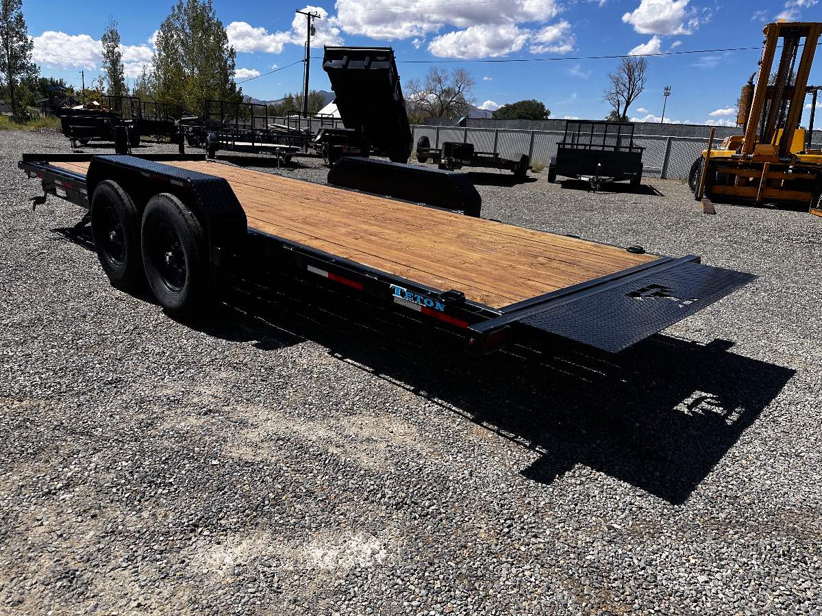 2025 Teton 20' FULL TILT New tilt deck trailer, 20', 16,000 lb GVWR, for sale at The Trailer Store in Winnemucca, Nevada (I-80), stock #TTS-F400860 — deck and bed detail