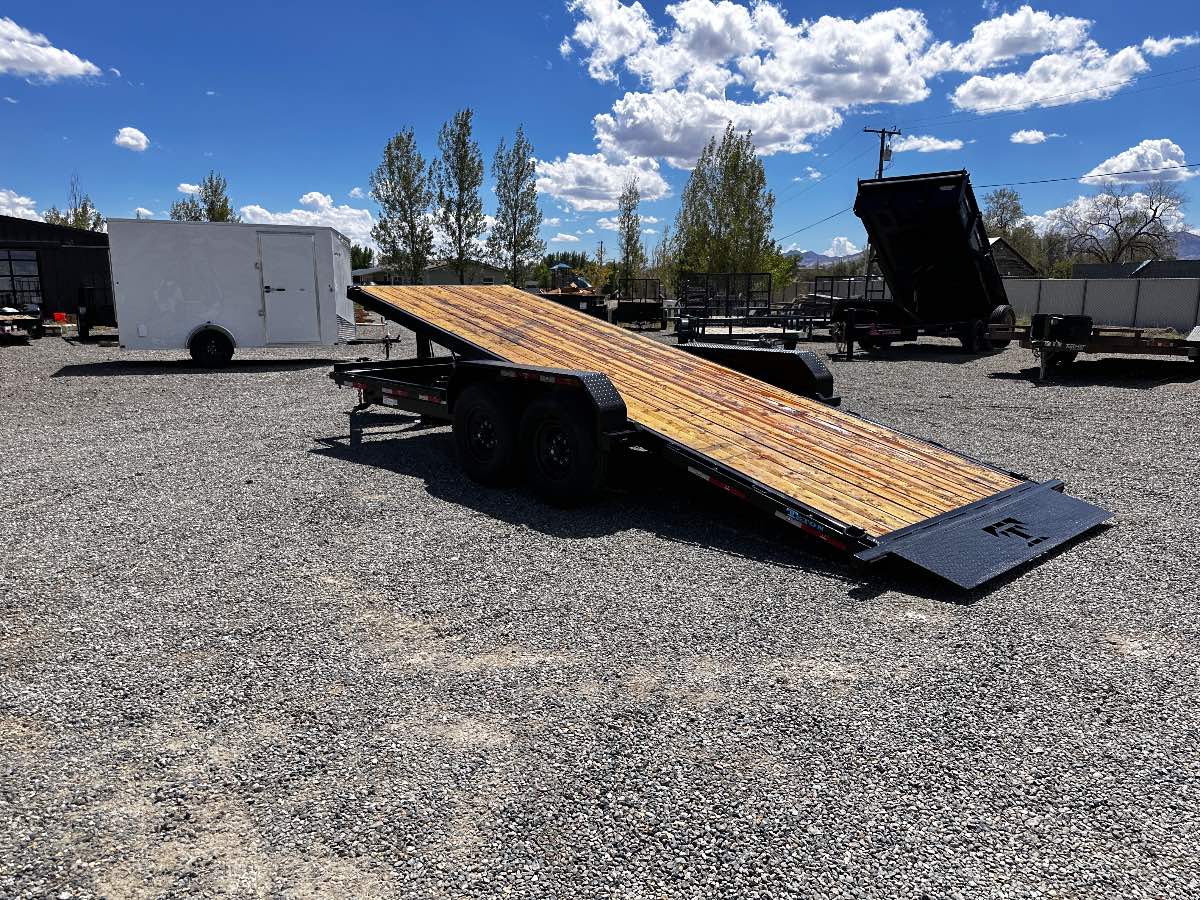 2026 Teton 20' FULL TILT New tilt deck trailer, 20', 16,000 lb GVWR, for sale at The Trailer Store in Winnemucca, Nevada (I-80), stock #TTS-F400334 — axles and undercarriage