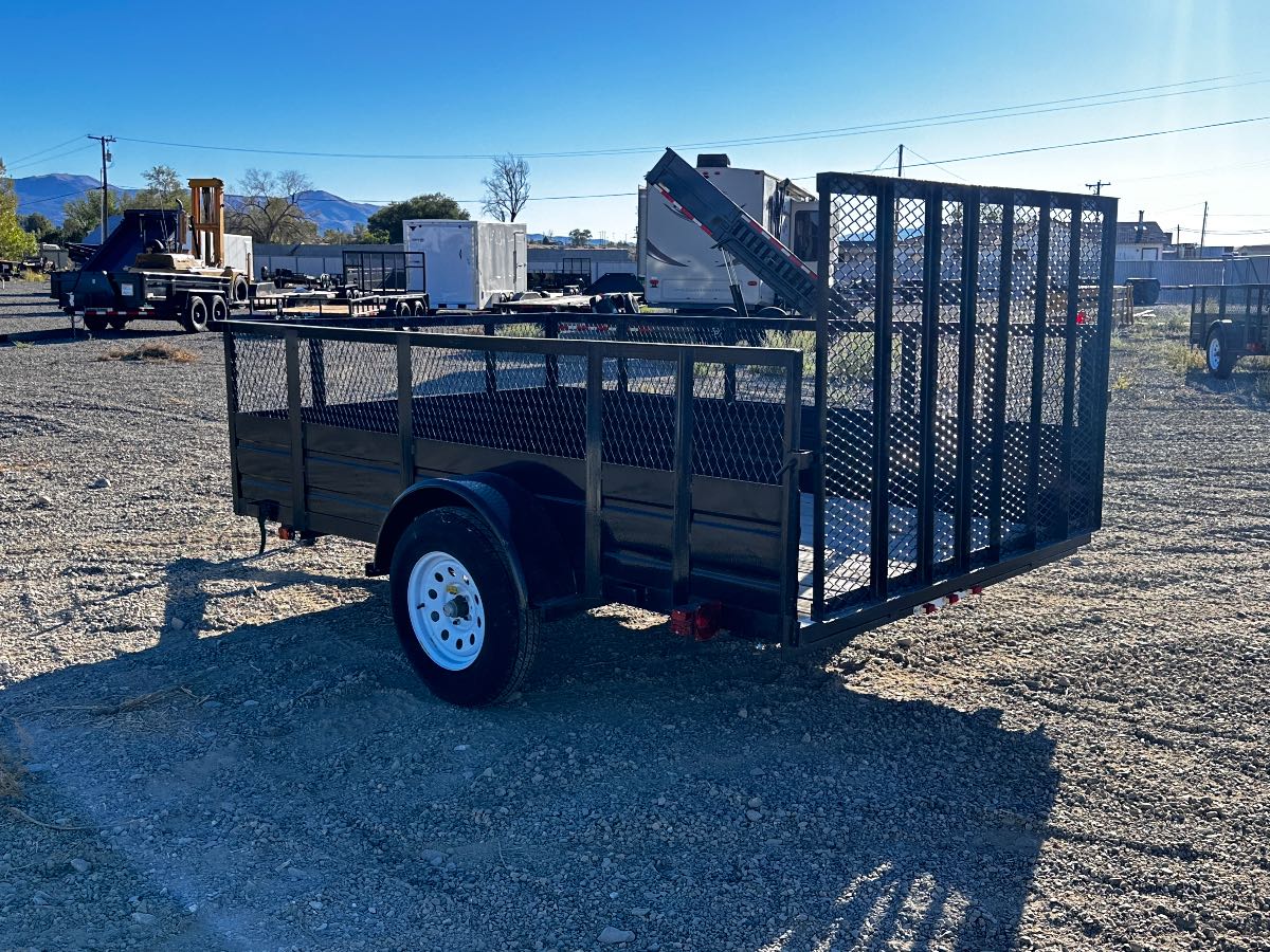 2025 Carry-On 6X10SSGHS New utility trailer, 6X10, 2,990 lb GVWR, for sale at The Trailer Store in Winnemucca, Nevada (I-80), stock #TTS-N000328 — optional equipment detail