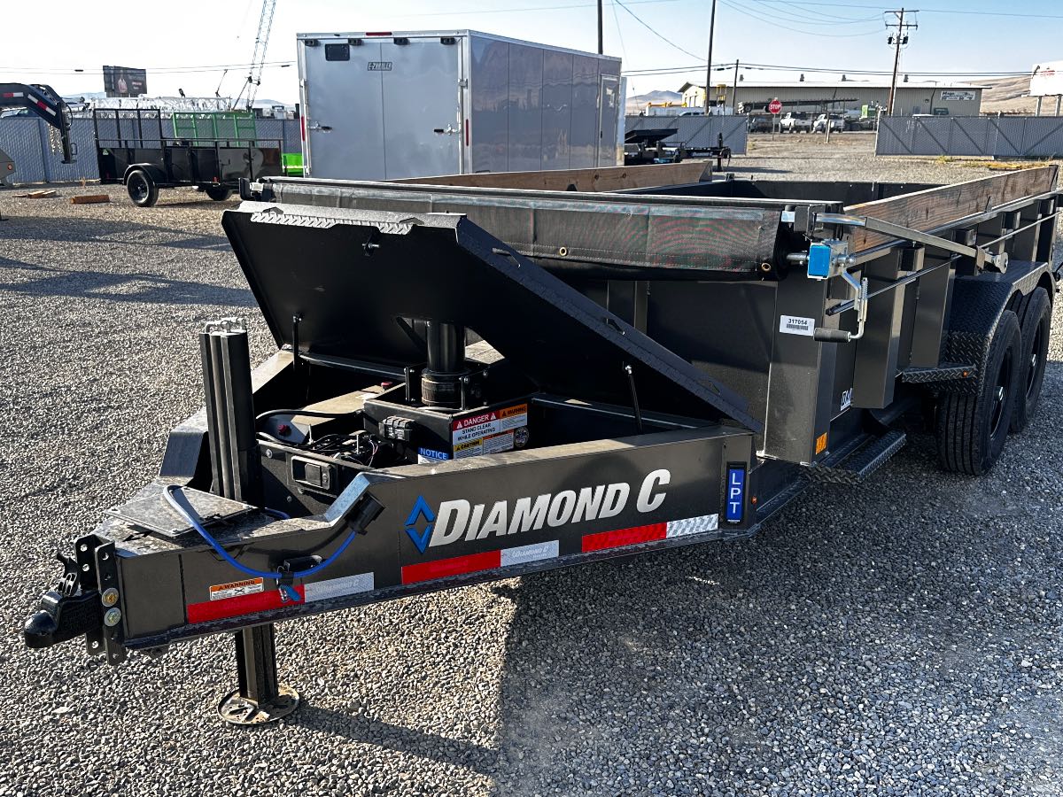 2027 Diamond C LPT 14X82 DUMP New dump trailer, 14'x82", 15,500 lb GVWR, for sale at The Trailer Store in Winnemucca, Nevada (I-80), stock #TTS-317054 — hitch and tongue detail