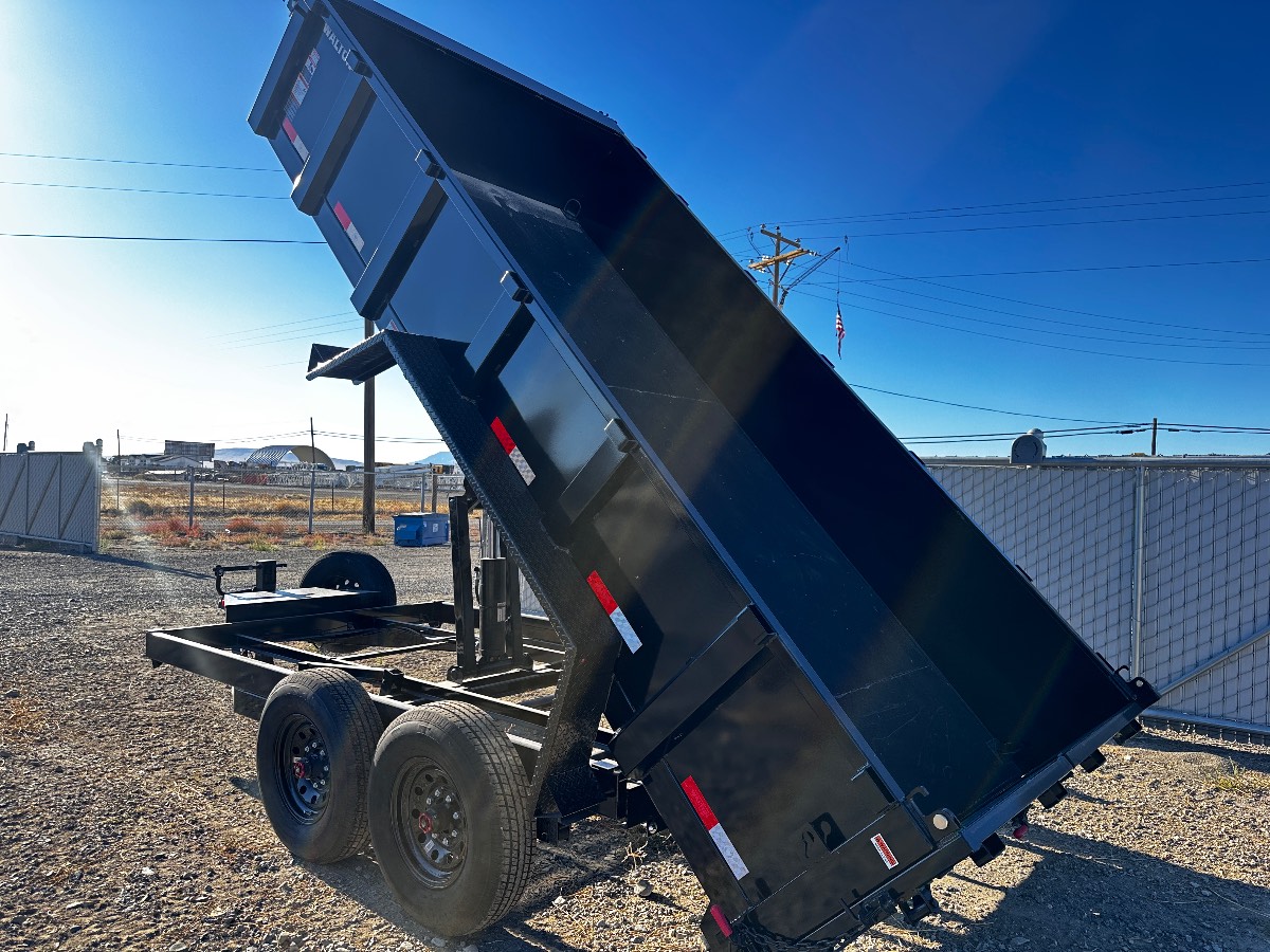2026 Walton DHV 14' DUMP New dump trailer, 14'X82", 14,000 lb GVWR, for sale at The Trailer Store in Winnemucca, Nevada (I-80), stock #TTS-L000312 — deck and bed detail