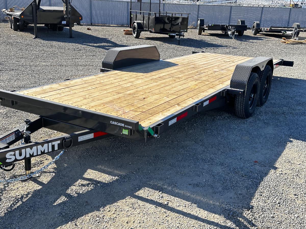 2027 Summit Trailers Cascade 7x20  Tilt New tilt deck trailer, 82”x20’, 9,990 lb GVWR, for sale at The Trailer Store in Winnemucca, Nevada (I-80), stock #TTS-021171 — deck and bed detail