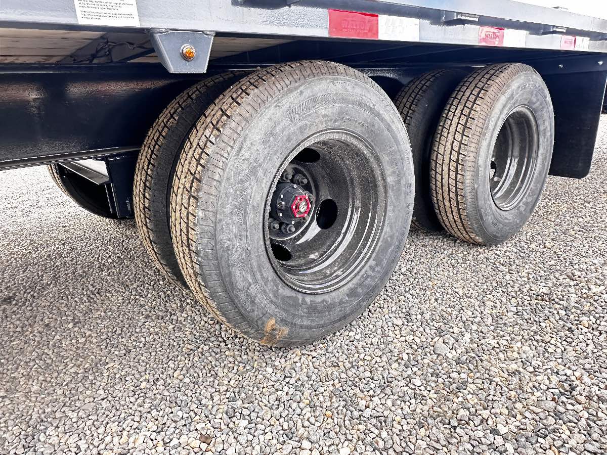 2026 Walton Tandem Dual 26' Deck Over bumper pull New equipment / flatbed trailer, 26', 23,000 lb GVWR, for sale at The Trailer Store in Winnemucca, Nevada (I-80), stock #TTS-000327 — deck and bed detail
