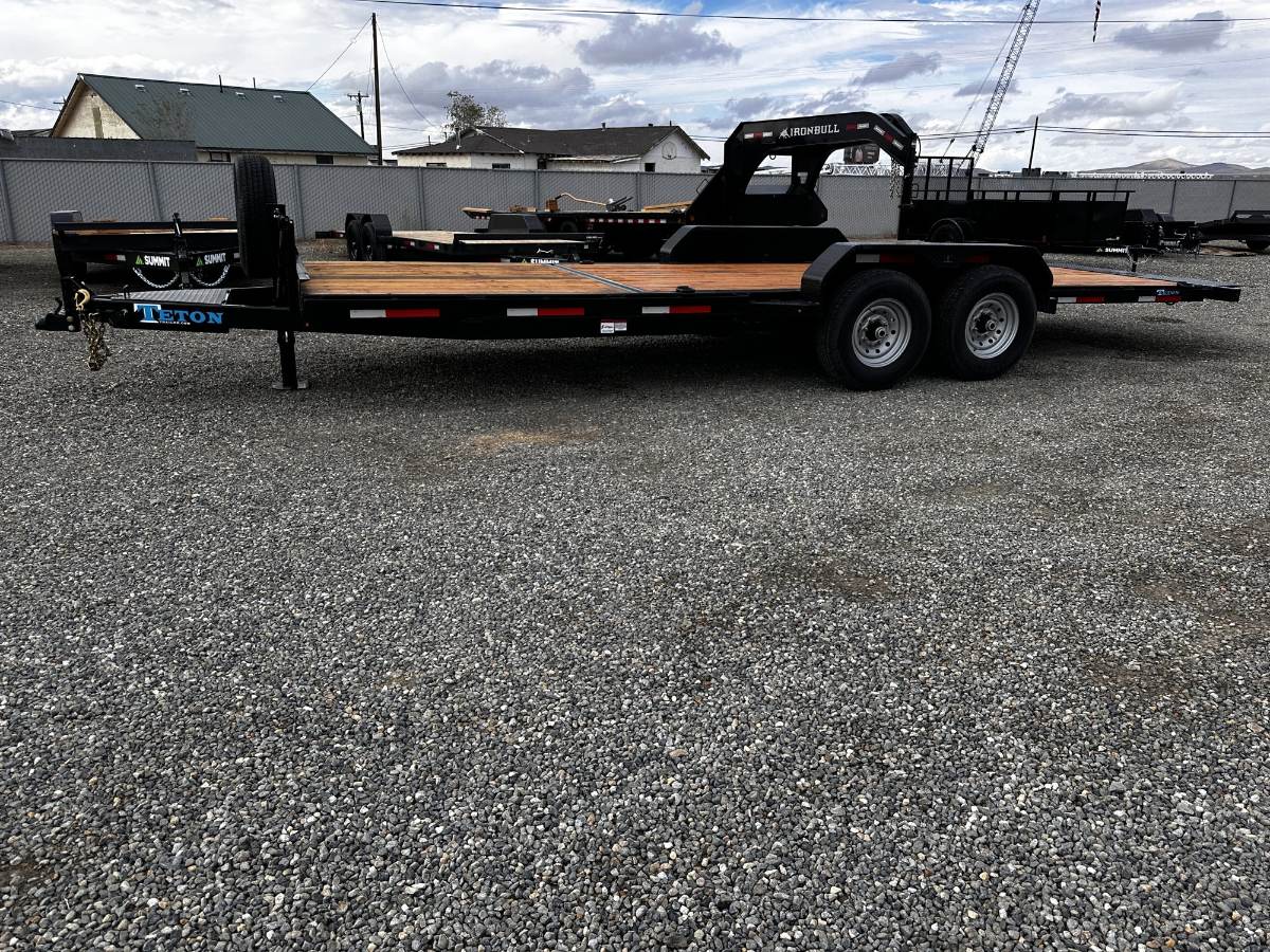 2027 Teton 22' Tilt Deck 16K New tilt deck trailer, 22', 16,000 lb GVWR, for sale at The Trailer Store in Winnemucca, Nevada (I-80), stock #TTS-400102 — front view